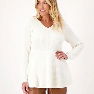 GIRL WITH CURVES Peplum Sweater A551710